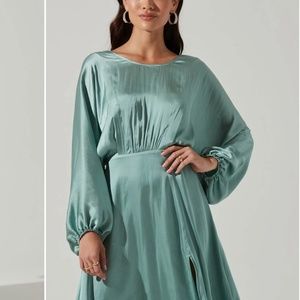 MARIN DOLMAN SLEEVE MIDI DRESS